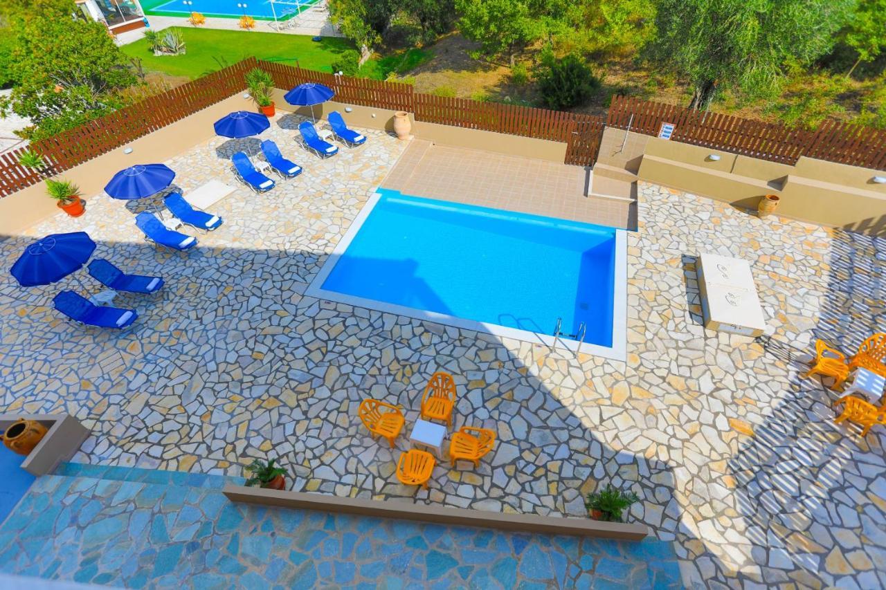 Kristefi Villa